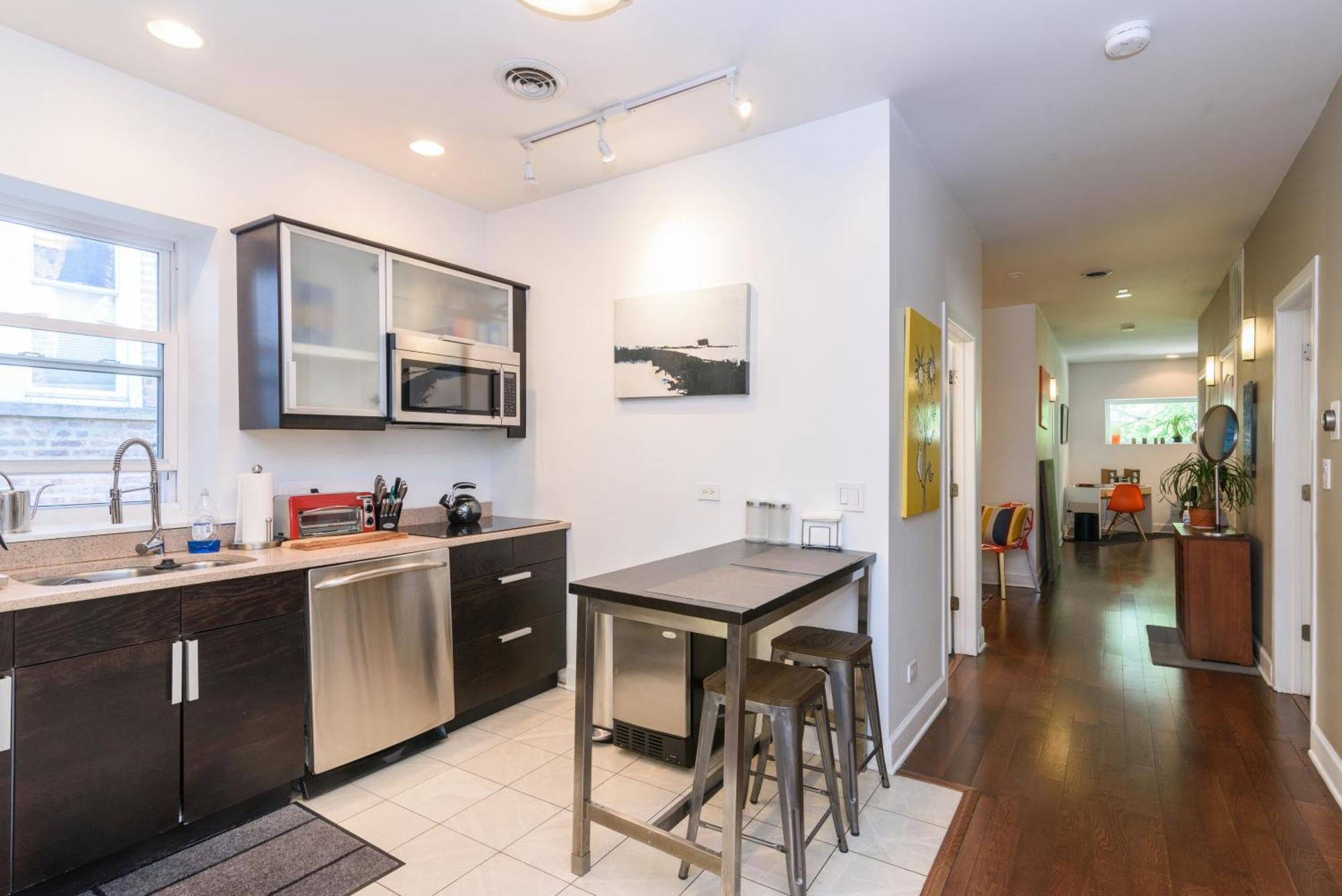 House 5863- Chicago'S Premier Bed And Breakfast المظهر الخارجي الصورة