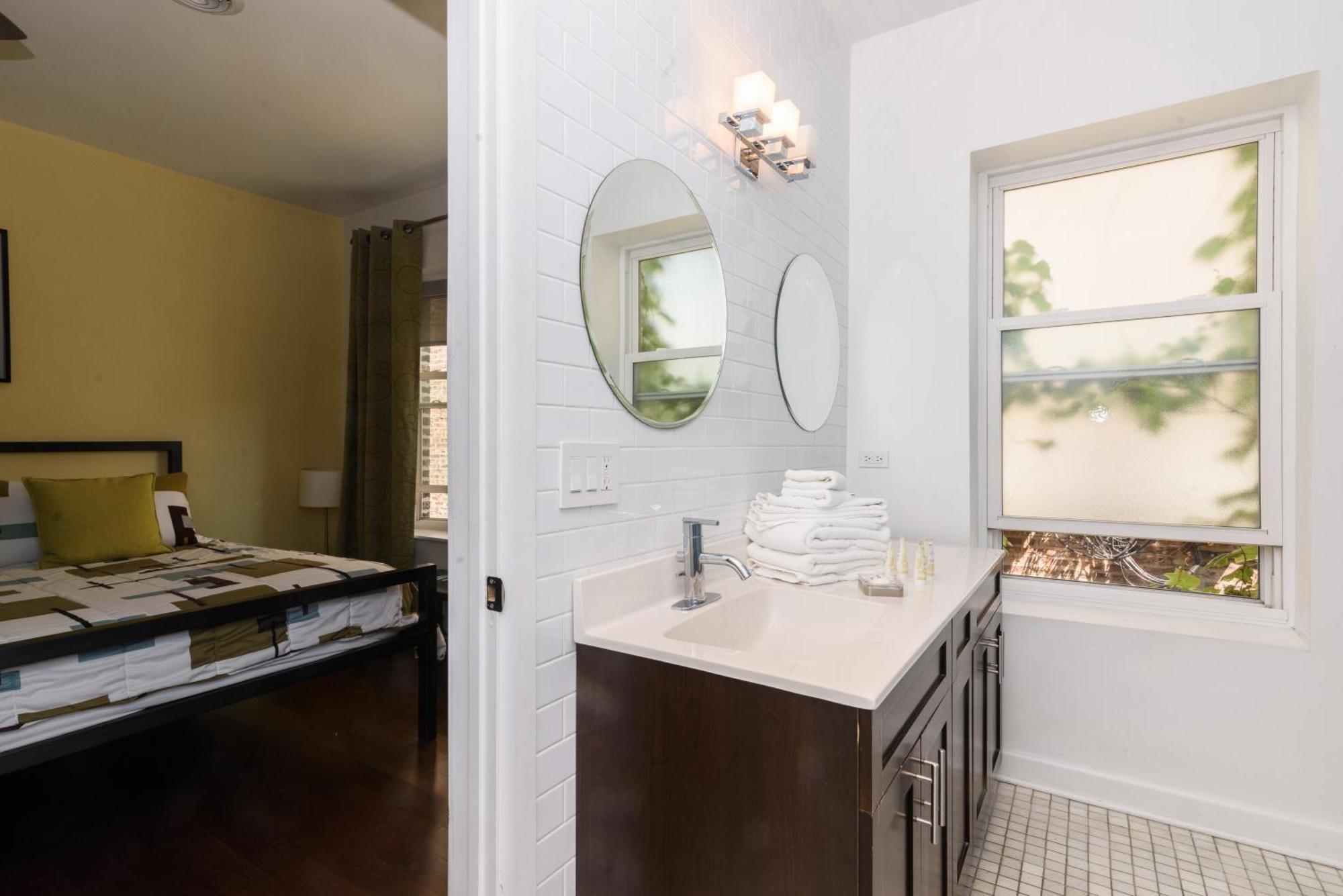 House 5863- Chicago'S Premier Bed And Breakfast الغرفة الصورة