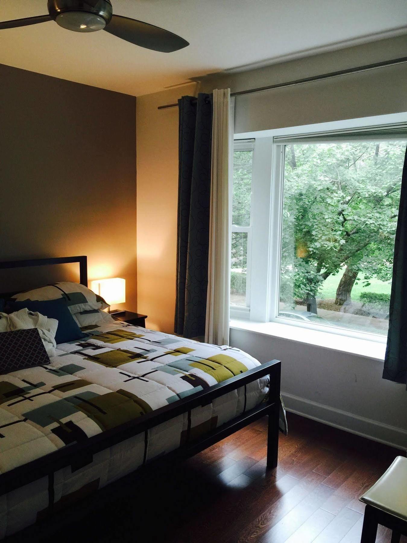House 5863- Chicago'S Premier Bed And Breakfast المظهر الخارجي الصورة
