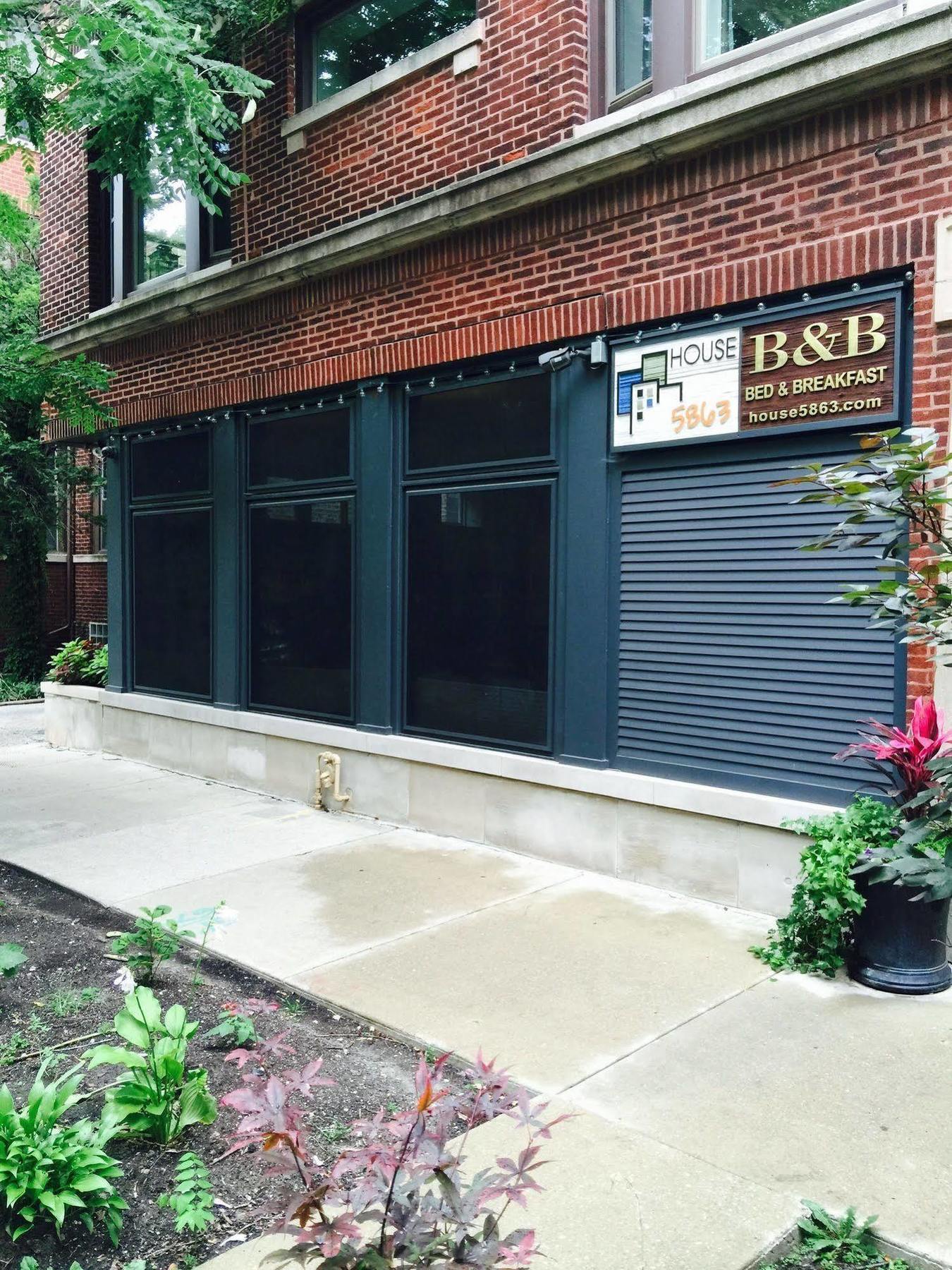 House 5863- Chicago'S Premier Bed And Breakfast المظهر الخارجي الصورة